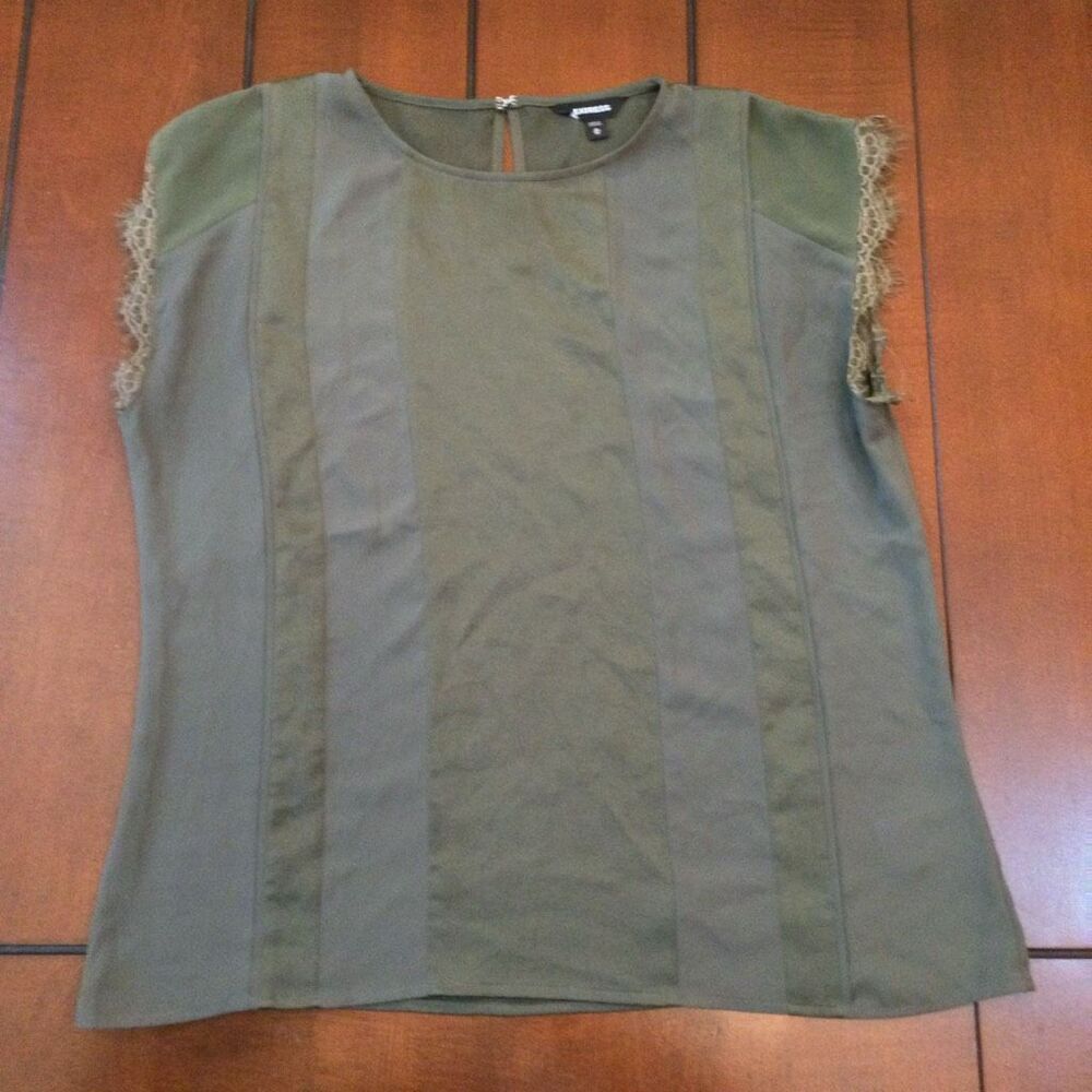 Express green ruffle tank blue career medium
